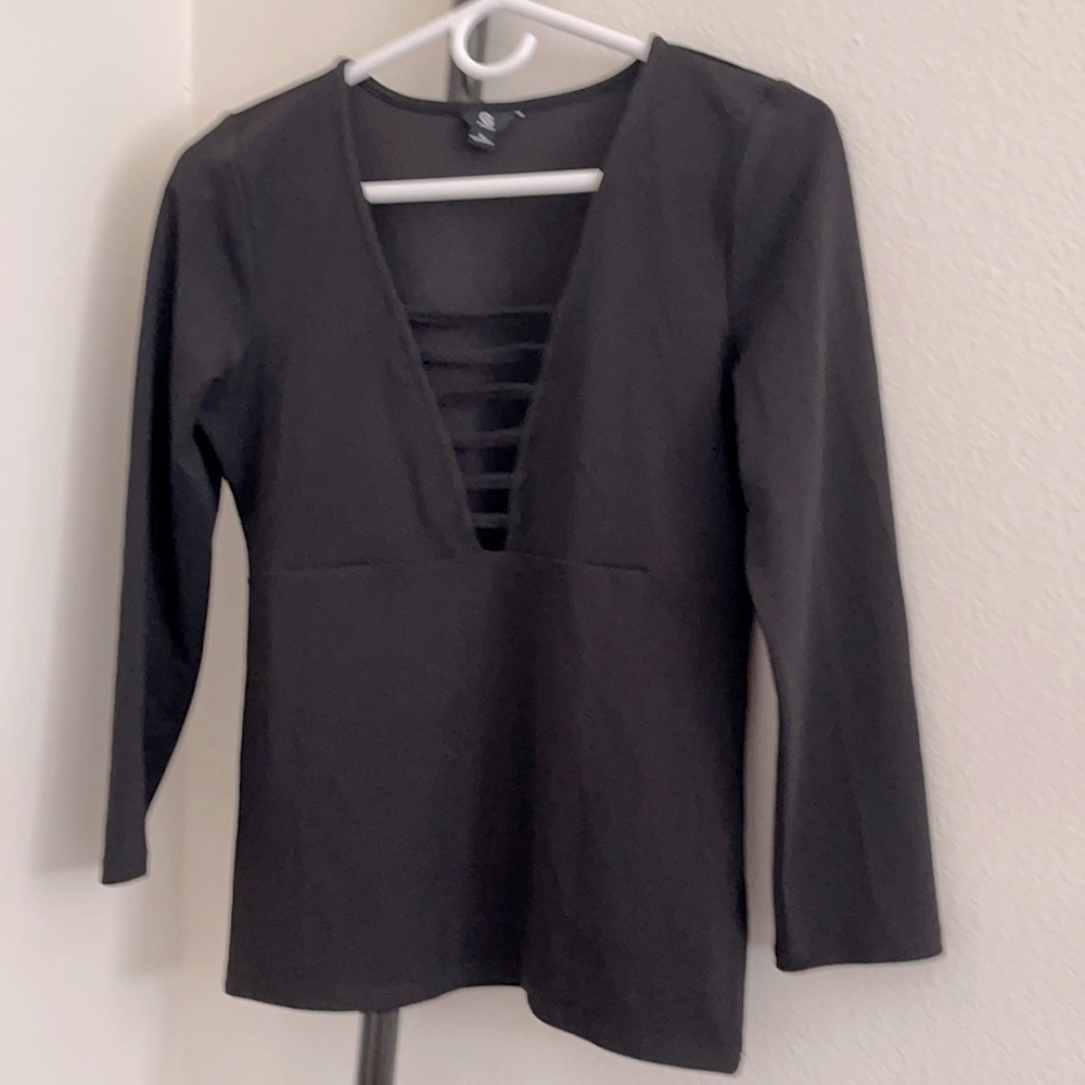 3 for 15!!! By Guess long sleeve